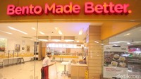 Perhimpunan Hotel dan Restoran Indonesia (PHRI) meminta kelonggaran kepada Pemprov DKI Jakarta supaya restoran bisa melayani dine in dengan alasan sudah mematuhi protokol kesehatan. Pemprov DKI Jakarta meminta tempat usaha menaati pergub yang ada.