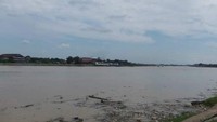 Luasnya Sungai Batanghari Jambi. (Foto: Lena Ellitan/dtraveler)