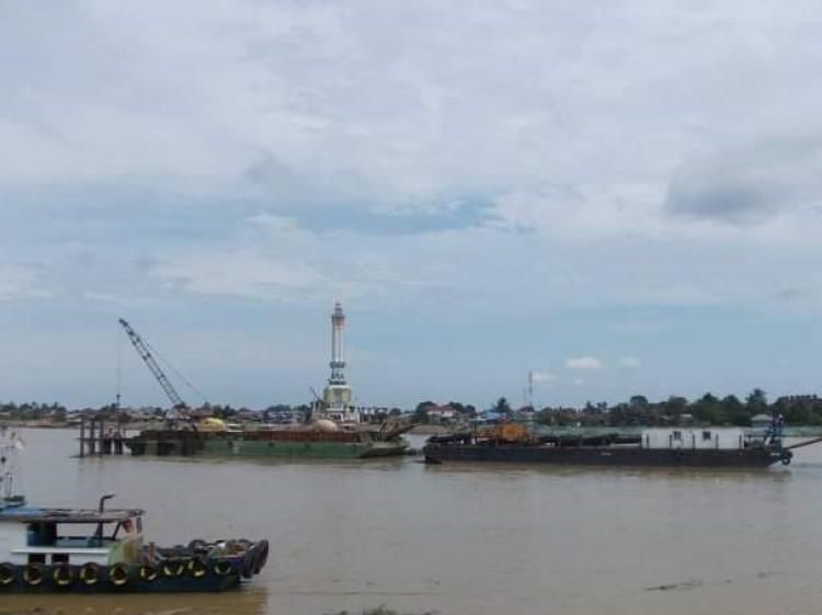 Foto: Menyusuri Sungai Batanghari di Jambi