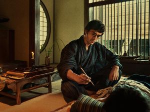Kisah Cinta Ahli Tato Jepang dan Pribumi Malaysia di The Garden of Evening Mists