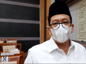 Disertasi Wamenag Kaji Konflik FPI-HTI dan NU-Muhammadiyah di Ruang Diigital