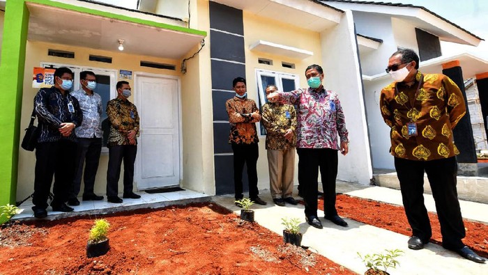 Akad Perdana Pembiayaan Perumahan Berbasis Tabungan Sejak diluncurkan Bank BTN pada tanggal 7 September 2020, KPR BP2BT fitur GPM makin diminati masyarakat, tercatat hingga akhir September ini sudah mencapai sekitar 200 debitur yang mengajukan aplikasi KPR Subsidi BP2BT dengan fitur GPM dan telah melakukan akad kredit pada bulan yang sama.