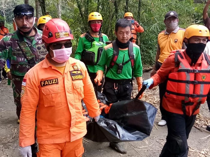 Bocah yang hanyut dan hilang di Sungai Serayu, Banjarnegara ditemukan hilang, Selasa (29/9/2020).