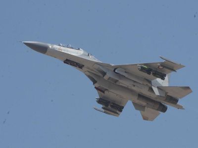 Ketika Sukhoi Keluar Kandang