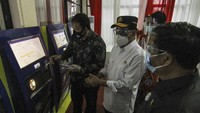 Dalam rangka Hari Perhubungan Nasional 2020 Badan Pengelola Transportasi Jabodetabek (BPTJ) melaunching mesin elektronik tiket (E-ticketing) Terminal tipe A Jatijajar, Depok, Jawa Barat.