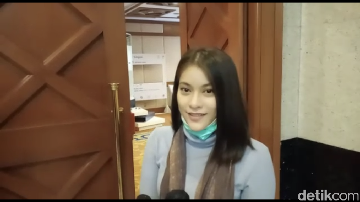 Lidya Pratiwi Lidya Pratiwi