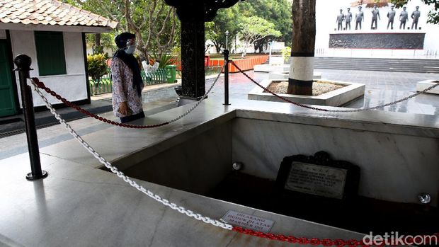 Peristiwa 30 September 1965 jadi salah satu sejarah kelam yang pernah terjadi di Indonesia. Monumen Pancasila Sakti pun disebut jadi saksi bisu prahara tersebut