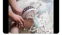 Mungkin orang tua kamu pernah punya kompor minyak tahan. Sumbu kompor ini harus diganti secara berkala, proses penggantian sumbu juga tidaklah mudah lho. Foto: twitter @bacotanmika