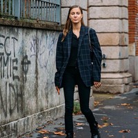 Nicole dan Brad dikabarkan berpacaran setelah keduanya bertemu di sebuah restoran mewah bernama Borchard di Berlin, Jerman, pada Agustus 2019. Padahal, Nicole sampai saat ini masih berstatus istri dari Roland Mary, yang bukan lain adalah pemilik restoran tersebut. (Foto: Instagram/@nico.potur)