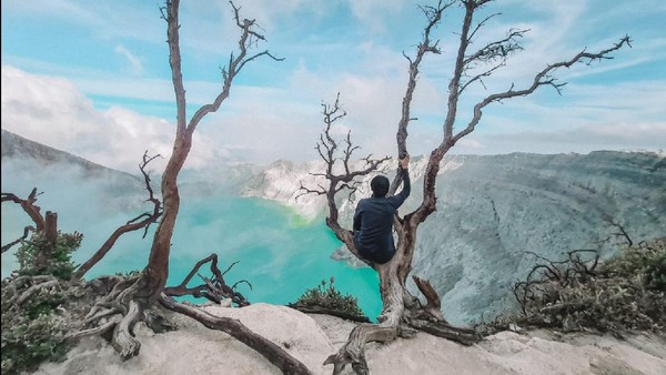 Pria Ini Nekat Keliling Indonesia dengan Bekal Pas-pasan