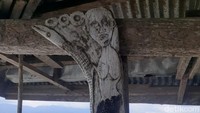 Putri duyung menjadi pengingat leluhur Suku Sentani yang datang dari Pasifik. (Hari Suroto/Istimewa)