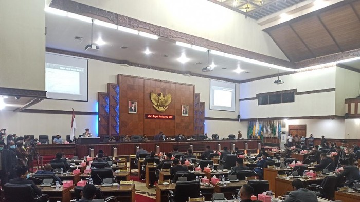 Rapat paripurna DPR Aceh (Agus Setyadi-detikcom)
