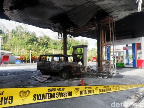 SPBU Sawangan, di Wonosobo ludes terbakar. Api diduga berasal dari mobil yang tengah mengisi bahan bakar minyak (BBM).
