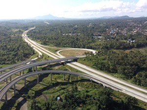 Video Jokowi Resmikan Tol Manado-Bitung Ruas Manado-Danowudu