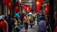 Penjualan ponsel dunia yang masih tumbuh juga turut membantu ekonomi Vietnam. Samsung punya pabrik ponsel yang berlokasi di Vietnam. Linh Pham/Getty Images