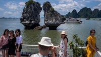 Untungnya, industri pariwisata Vietnam ini hanya menyumbang 10% ke total ekonominya. Pemerintah Vietnam menargetkan ekonominya masih bisa tumbuh 2% hingga 2,5% di akhir 2020 ini. Linh Pham/Getty Images