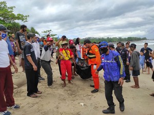 Wisatawan Jakarta Tewas Terseret Ombak Pantai Selatan Lebak