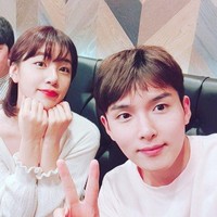 Ari punya pesona cantik yang memikat. Terbukti, gadis 25 tahun itu mampu menarik hati Ryeowook.  Foto: dok. Instagram, Twitter