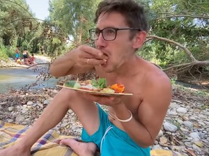 Kuliner Indonesia Makin Disukai Orang Asing, Banyak yang Ketagihan