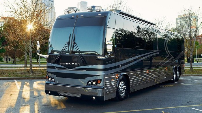 Bus Mewah Bekas Taylor Swift-Beyonce, bisa disewa traveler
