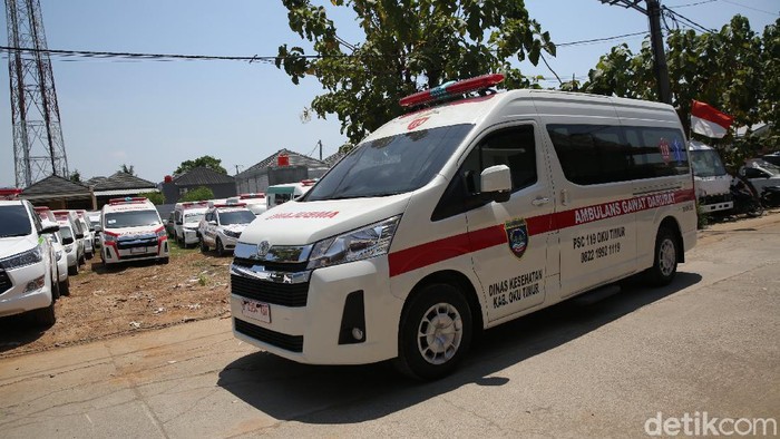 Perakitan mobil ambulans meningkat hampir 100 persen menjadi 800 unit saat pandemi COVID-19 dengan harga Rp 290 juta hingga Rp 3 miliar.