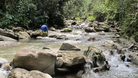 Sugapa memiliki sungai yang mengandung garam, bahkan menjadi sumber garam bagi warga. Ada juga Sungai Wabu dan Dogabu yang punya potensi arung jera (Afif Farhan/detik Travel)