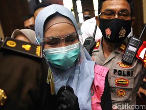 Pesan Pinangki ke Anak Terungkap di Sidang: Mommy in Jail, Pray for Me