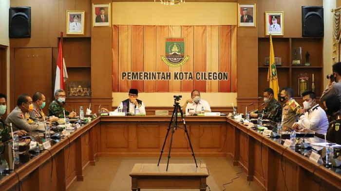 Gubernur Banten Wahidin saat Rapat Koordinasi Pilkada Serentak 2020 di Cilegon. (Foto: M Iqbal/detikcom)