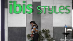 Hotel Ibis Styles Mangga Dua, Jakarta, dijadikan tempat untuk isolasi mandiri pasien Orang Tanpa Gejala (OTG).