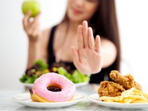 6 Tanda Metabolisme Tubuh Lambat, Termasuk Ngidam Makan yang Manis
