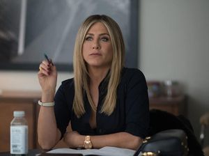 Wanita Viral, Berwajah Bak Kembaran Jennifer Aniston Hingga Sulit Dibedakan