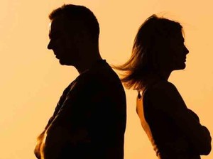 Suami Ketahuan Menikahi Selingkuhan Tapi Tak Ngaku, Bagaimana Bersikap?