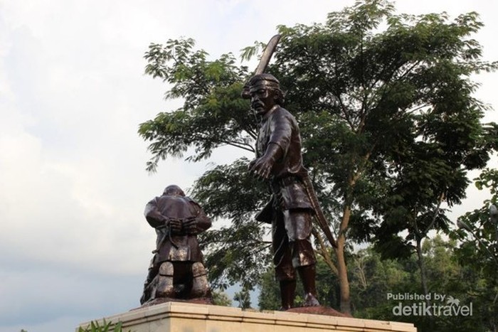 Monumen Kresek Madiun