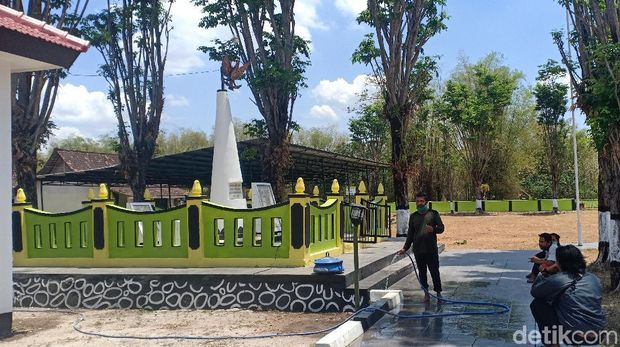 Peristiwa pembantaian oleh Partai Komunis Indonesia (PKI) di Madiun terjadi pada 1948. Tidak hanya di Madiun, pembantaian juga terjadi di Magetan.