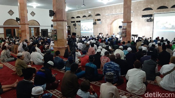 nobar film g30s pki di masjid