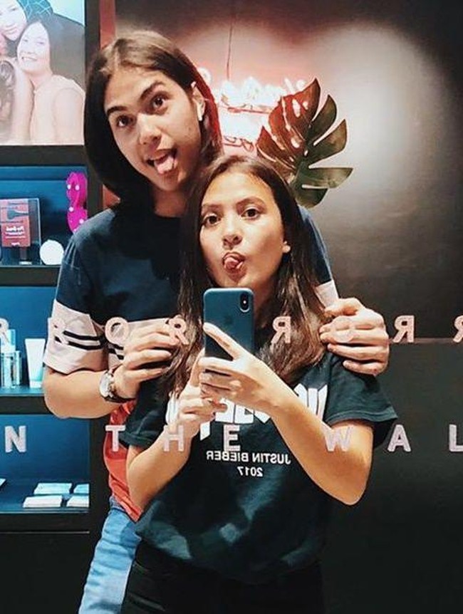 Marsha Aruan sebelumnya pernah berpacaran dengan Al Ghazali, yang merupakan kakak kandung dari El Rumi. Setelah hubungan keduanya kandas, Marsha diketahui menjalin kasih dengan El Rumi. Walaupun saat ini hubungan keduanya juga dikabarkan telah kandas. Foto: Instagram