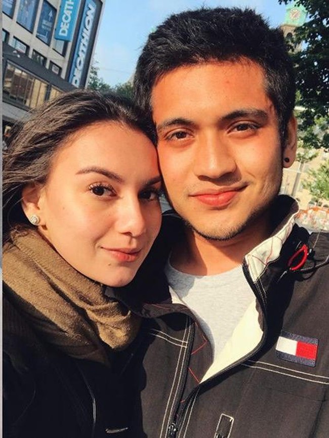 Giorgino Abraham sebelumnya sempat berpacaran dengan Irish Bella. Namun sebelum berpacaran dengan Irish Bella kabarnya Giorgino pernah menjalin kasih dengan Angela Gilsha. Diketahui hubungan antara Angela Gilsha dan Irish Bella cukup dekat, mengingat saat itu mereka tengah menjalani syuting sinetron yang sama. Foto: Instagram