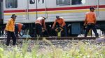 Foto Perawatan Rel Kereta Api di Pasar Minggu
