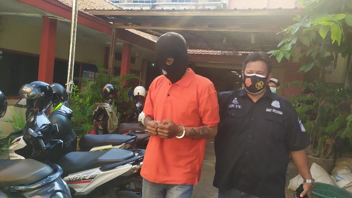 Polisi tangkap pencuri kotak amal yang viral di medsos
