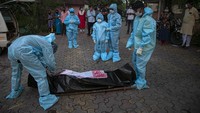 Dikonfirmasi India telah mencapai 6 juta kasus COVID-19, membuat negara itu berada di urutan kedua setelah Amerika Serikat.  