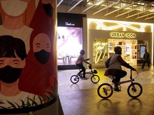 Daripada Gowes di Tol, Mending Gowes di Dalam Mal Yuk