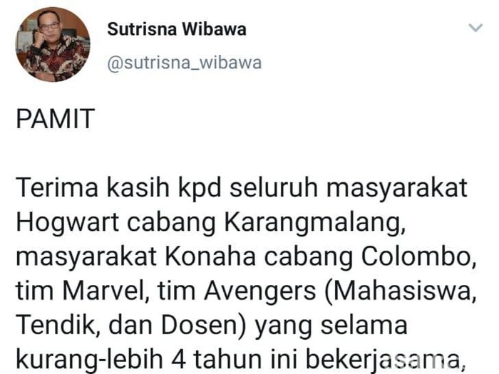 Rektor UNY Prof Sutrisna Wibawa pamit mundur karena maju Pilkada Gunungkidul. Sutrisna mengunggah video berjudul Pamit untuk warga Hogwarts hingga Konoha di DIY, Selasa (29/9/2020).