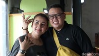 Delapan bulan kenal, Reza Bukan menjanjikan untuk menikahi Serevina setelah dirinya bebas. Pool/Palevi S/detikFoto.