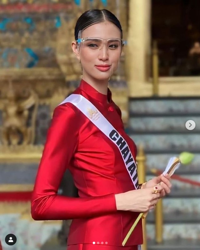 Chayathanus Saradatta atau Cheraim dinyatakan didiskualifikasi sebagai finalis Miss Universe Thailand pada Selasa (29/9/2020). Pengumuman itu dibuat setelah sebelumnya sejumlah netizen menyampaikan kecurigaan mereka pada Cheraim yang dituding melakukan kecurangan. Foto: Instagram @ cheraims