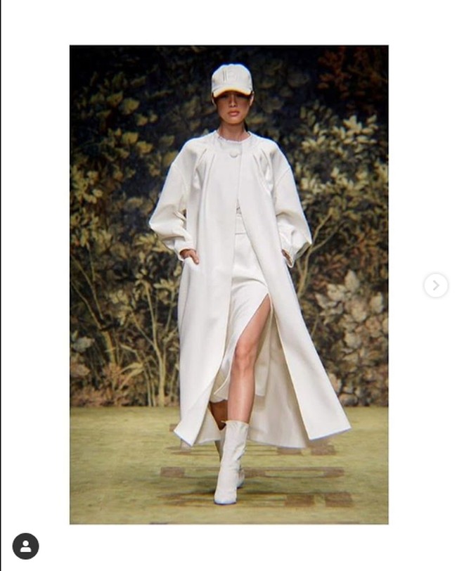 Chayathanus Saradatta atau Cheraim dikenal sebagai model yang kerap tampil untuk kampanye brand high end lokal dan internasional. Dia sudah melenggang sebagai model di berbagai negara seperti Italia, Prancis, Hong Kong dan Singapura. Foto: Instagram @ cheraims