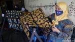 Emak-emak di Tangerang Ini Raup Cuan Sambil Lestarikan Batik