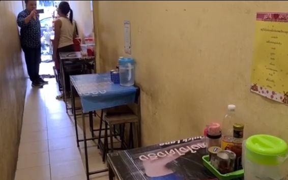 Hanya Untuk 2 Orang, Ini Potret Restoran dan Kafe Terkecil di Dunia