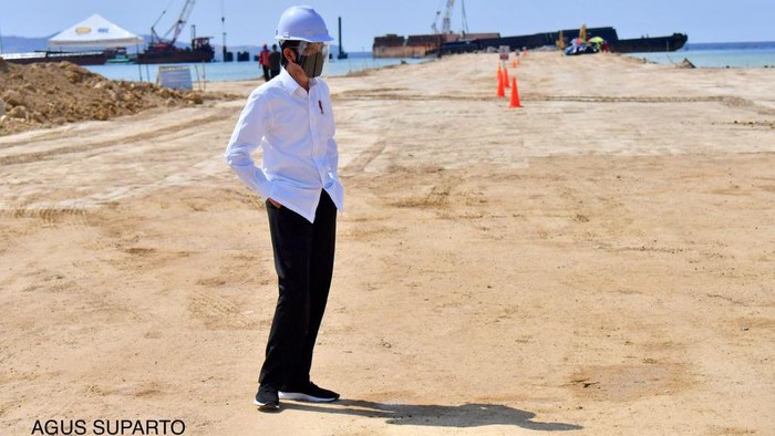 Jokowi di Labuan Bajo