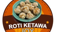 Penyanyi jebolan kontes bakat ini juga aktif berbisnis kuliner. Salah satu produk yang ia tawarkan adalah roti ketawa. Foto: Instagram joydestinytobing