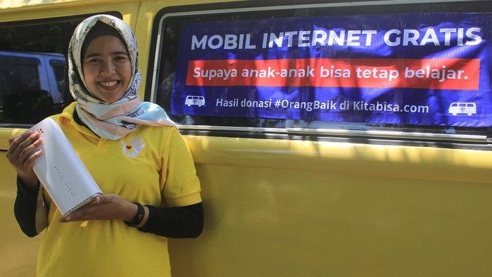 Kehilangan Anak Wanita Ini Sebar Kebaikan Dengan Internet Gratis Bagi